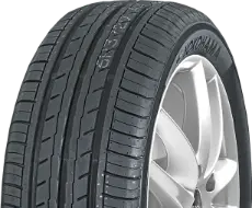 Close-up of the tread Yokohama BluEarth-Es ES32