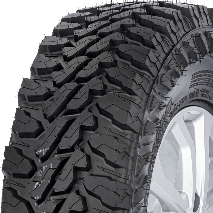 ジムニー mtタイヤ16インチ 4本送料込み ヨコハマジオランダーmT G003