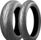 Close-up of the tread Bridgestone Battlax Hypersport S22 150/60 R17 66 H Rear TL