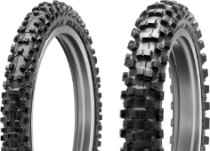 Close-up of the tread Dunlop Geomax MX53 120/90-19 66 M Rear TT NHS
