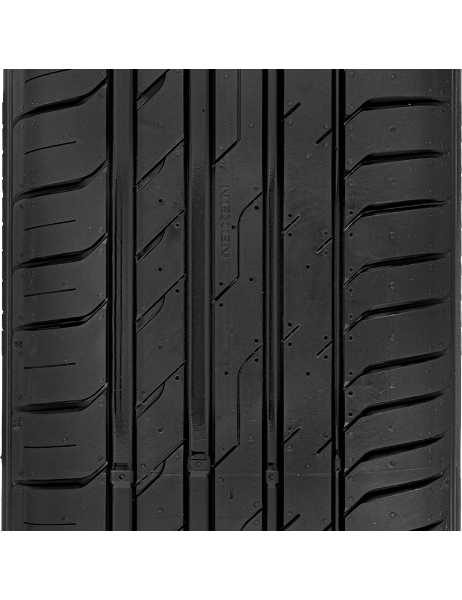 Gomme Estive Nexen N'Fera Sport SUV 215/55 R18 99V - Per Fuoristrada, Ottima Tenuta Stradale