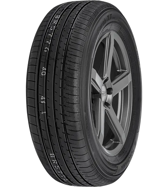 Yokohama BluEarth-XT AE61 235/65 R18 106 V