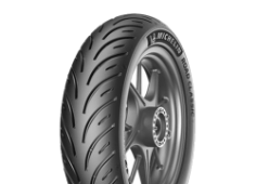 Close-up of the tread Michelin Road Classic 140/80 B17 69 V Rear TL M/C