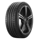 Close-up of the tread Michelin Pilot Sport 5 205/45 R17 88 Y XL, ZR