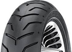 Close-up of the tread Dunlop D407 200/55 R17 78 V Rear TL