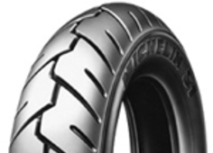 Close-up of the tread Michelin S 1 80/100-10 46 J Front/Rear TL/TT