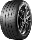Close-up of the tread Landspider Sportraxx UHP 275/40 R20 106 Y XL, ZR