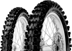 Close-up of the tread Pirelli Scorpion MX Mid Soft 32 110/90-17 60 M Rear TT NHS
