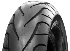 Close-up of the tread Michelin Commander II 170/80 B15 77 H Rear TL/TT M/C